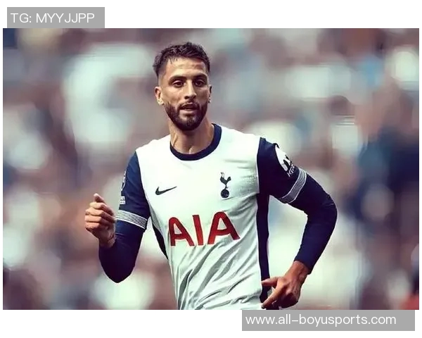 理查利森庆祝英超250场出场里程碑感慨荣幸与感激之情