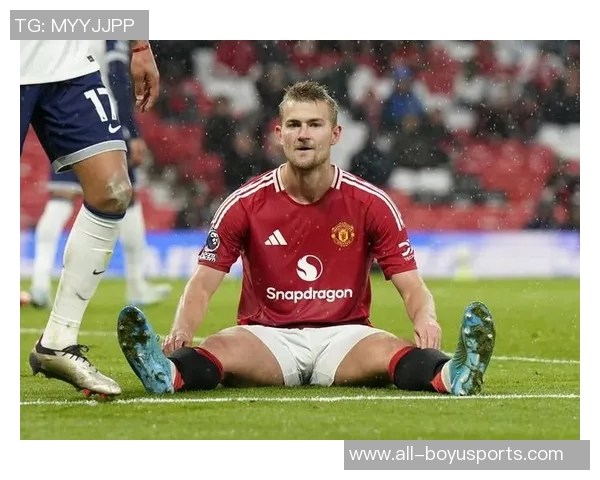 阿莫林对德里赫特复出保持谨慎态度关注舍什科伤情进展