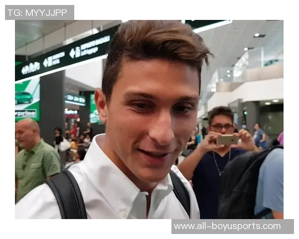 卡尔达拉谈尤文发布会50位记者因C罗而来顺便采访我