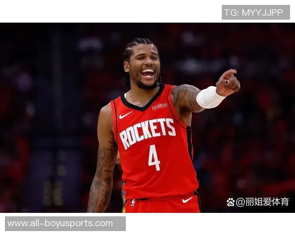 杰伦格林因不当行为被罚款奥特直言此事反映了球队的团结与友谊 杰伦格林因不当行为被罚款奥特直言此事反映了球队的团结与友谊